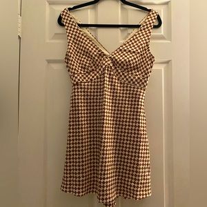 Adorable checkered slip dress from Abercrombie & Fitch!